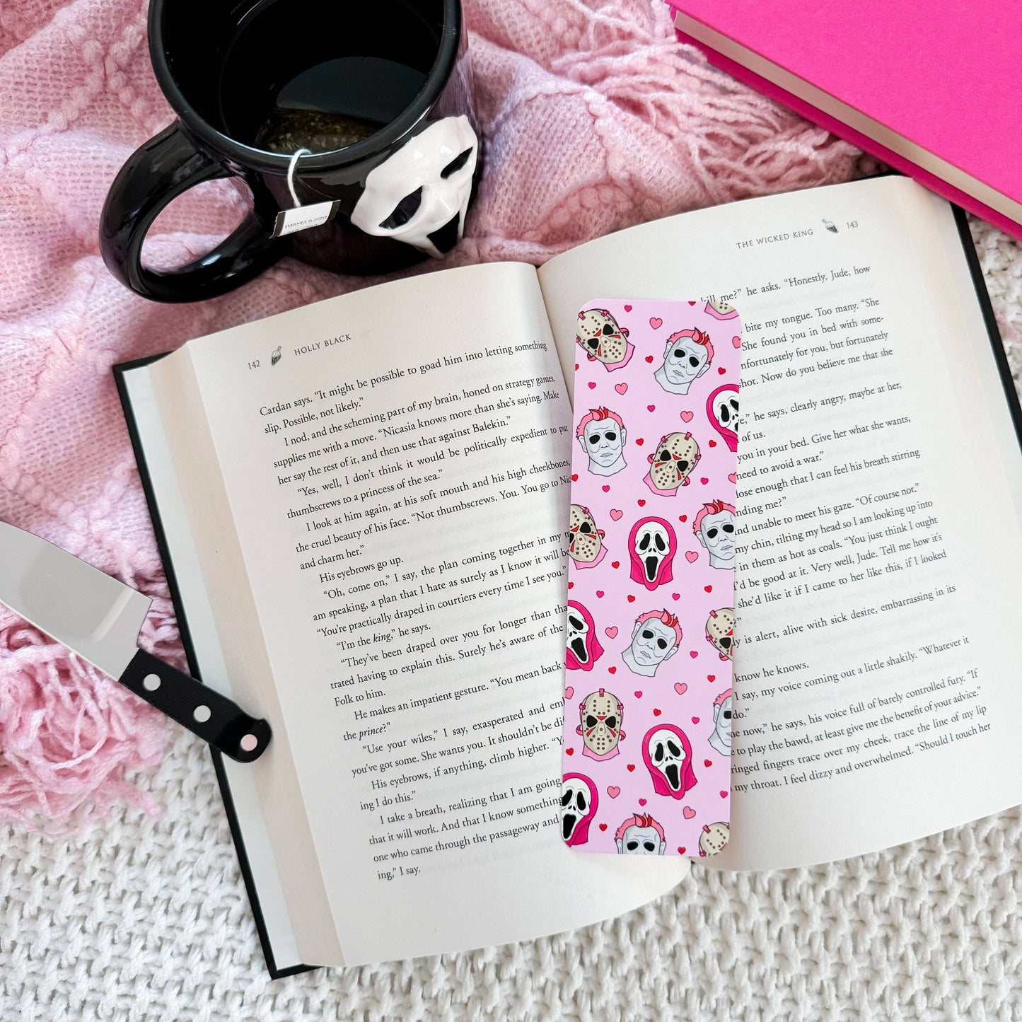 Bookmark, Cutesy Slashers