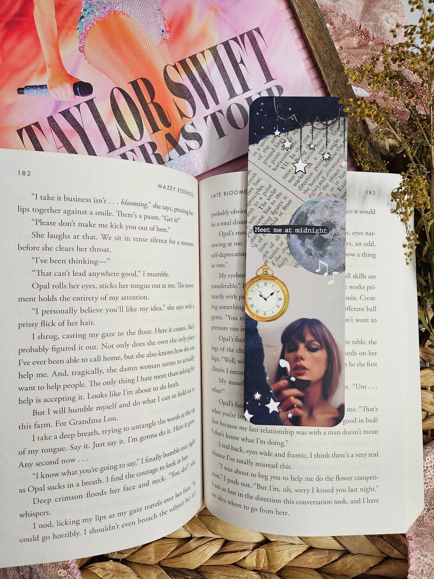 Bookmark Taylor Midnights Era